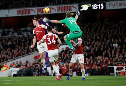  伯恩利保级生死战突围，红酒军团客场取胜保留希望