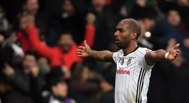  鲍恩右路突破传中造杀机，西汉姆边锋犀利突破撕开防线  